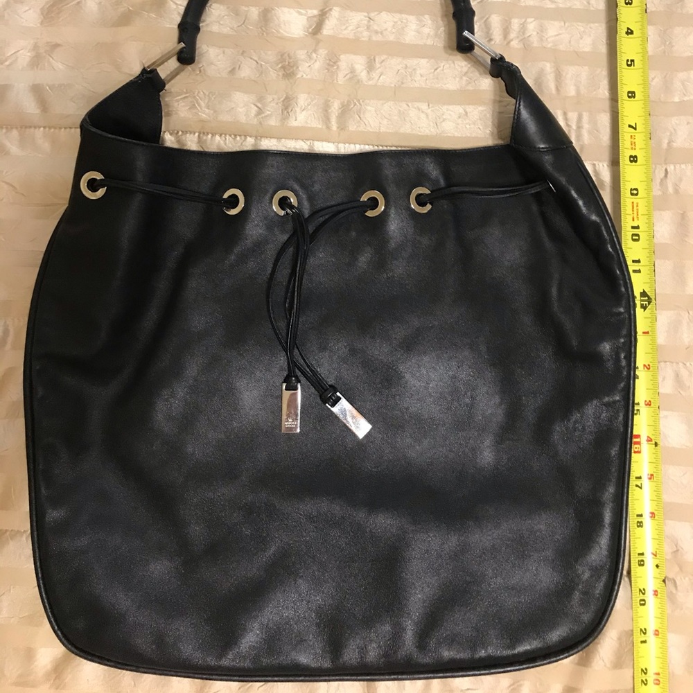 🍾 FIRM XL Gucci Drawstring Bag in Black Leather - Picture 2 of 9